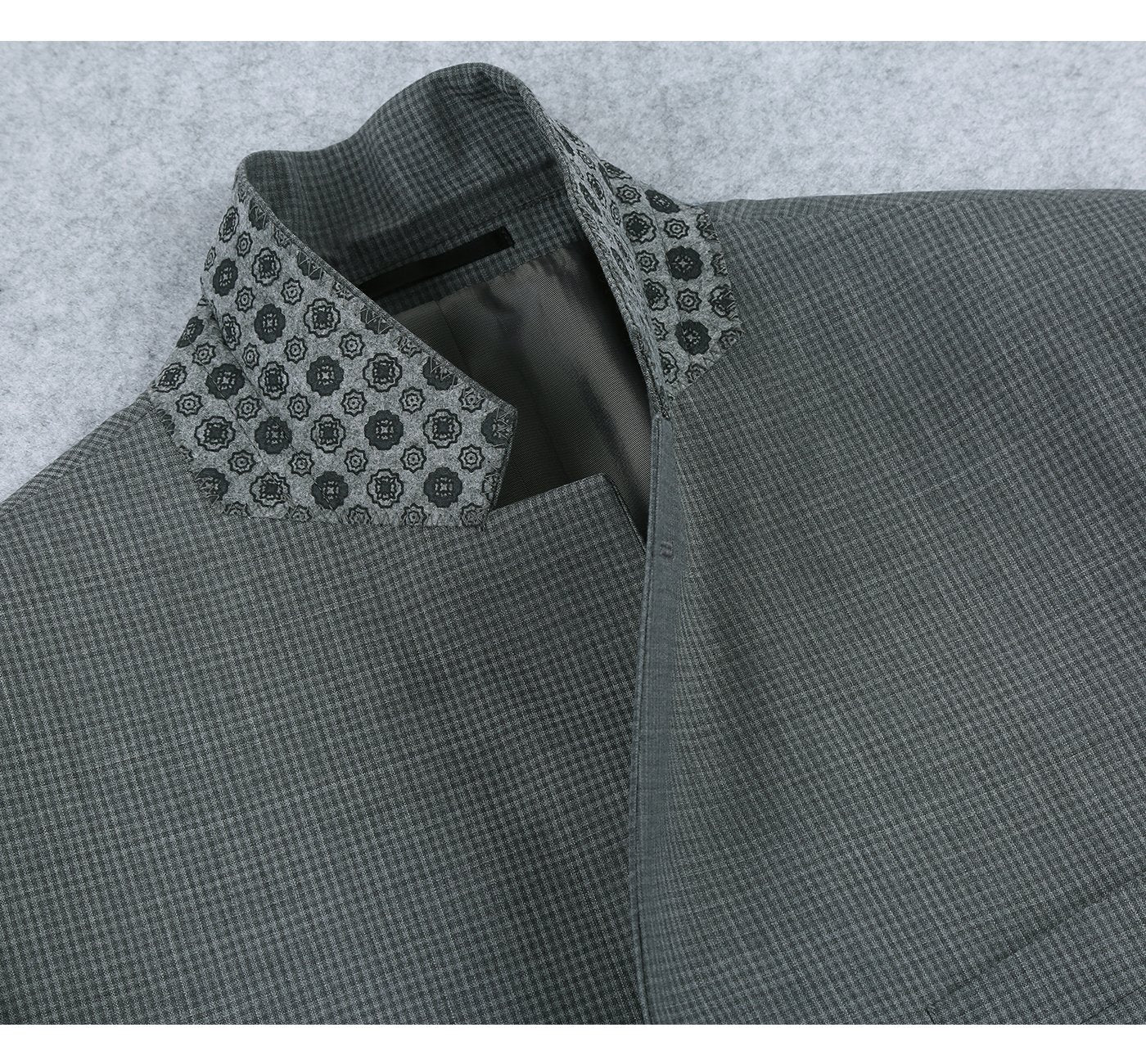 100% Wool Gray Check Sport Coat - Classic Fit